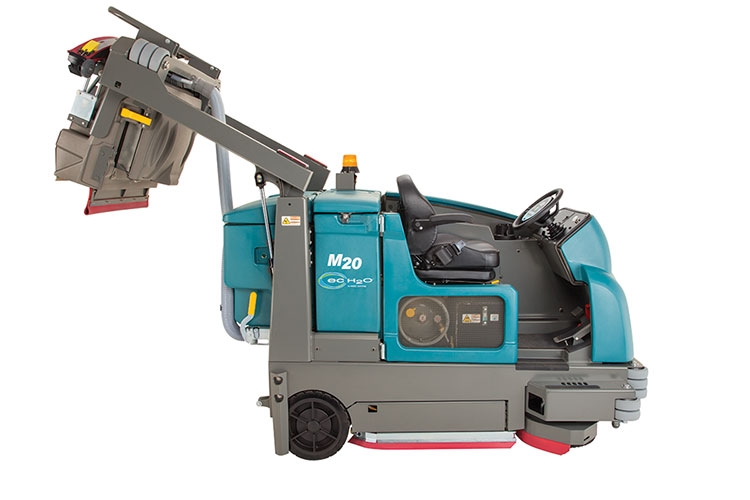 Tennant M20 Gas/LP/Diesel Sweeper & Scrubber